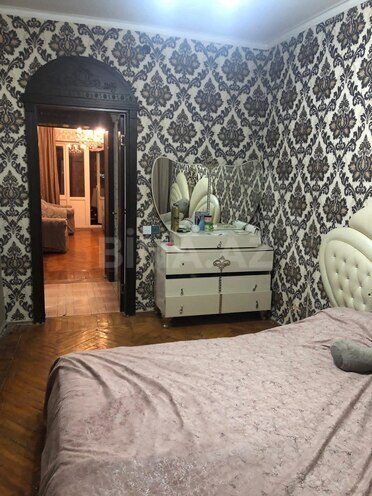 Продаётся 3-комн. вторичка 50 м², м. Элмляр Академиясы, photo 6 from 14