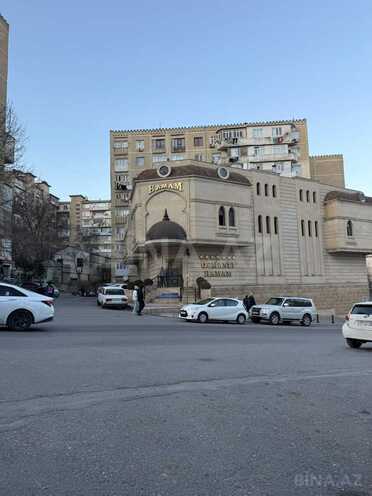 Satılır 1 otaqlı köhnə tikili 50 m², İnşaatçılar m., photo 8 from 18