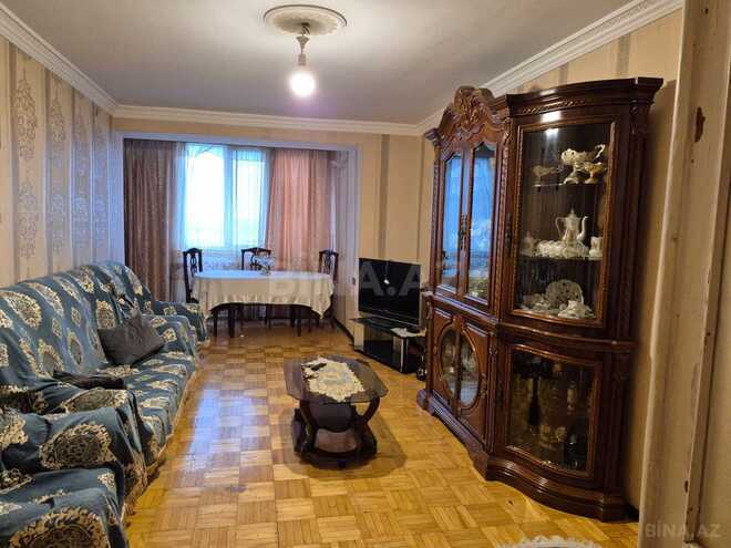 Satılır 3 otaqlı köhnə tikili 85 m², Qara Qarayev m., photo 1 from 11