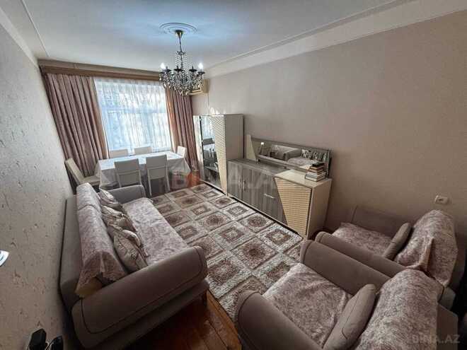 Продаётся 3-комн. вторичка 85 м², м. Ахмедлы, photo 1 from 15