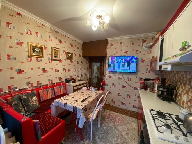 Продаётся 3-комн. вторичка 75 м², Хатаинский р., photo 17 from 23