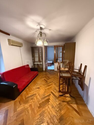 Продаётся 1-комн. вторичка 32 м², м. Элмляр Академиясы, photo 1 from 12