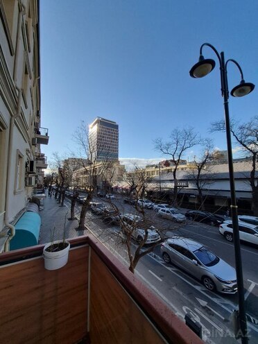Продаётся 2-комн. вторичка 52 м², м. 28 мая, photo 16 from 20