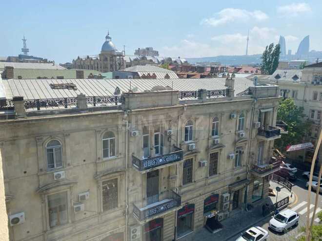 İcarəyə verilir 3 otaqlı köhnə tikili 95 m², Sahil m., photo 18 from 19