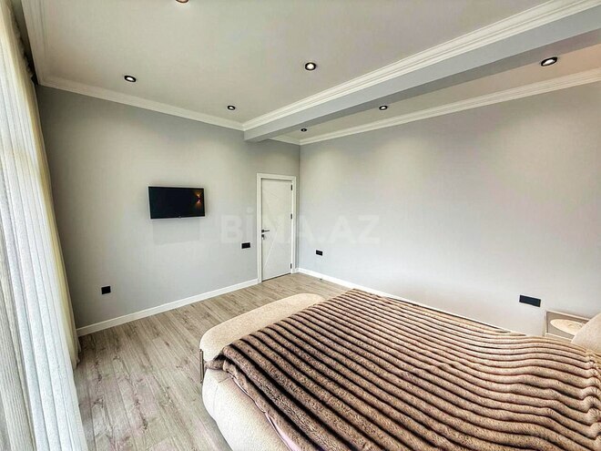 Satılır 8 otaqlı həyət evi/bağ evi 400 m², Novxanı q., photo 13 from 24