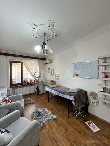 Продаётся 3-комн. вторичка 72 м², м. Ичеришехер, photo 7 from 17