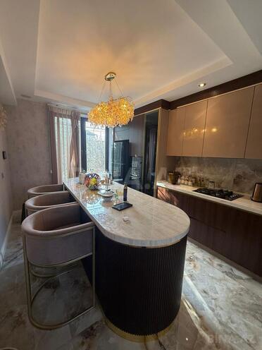 Satılır  həyət evi/bağ evi 400 m², Bakıxanov q., photo 10 from 30