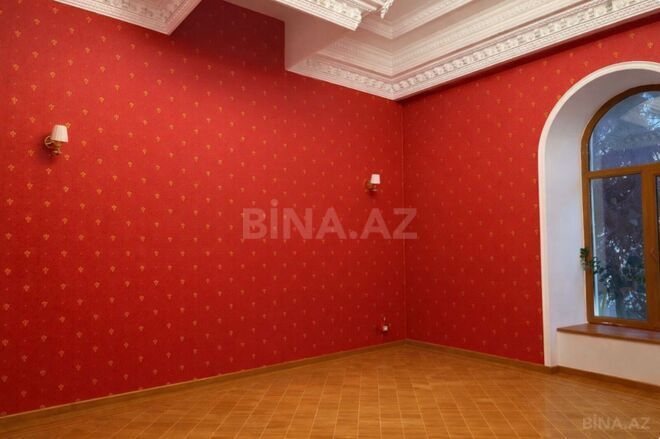 Сдаётся 3-комн. офис 90 м², м. Ичеришехер, photo 4 from 9