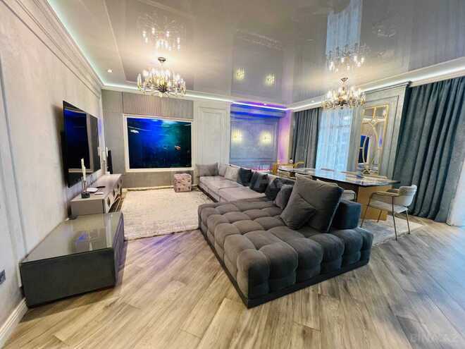 Satılır 3 otaqlı yeni tikili 178 m², 8 Noyabr m., photo 1 from 25