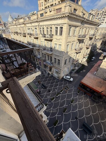 Satılır 2 otaqlı köhnə tikili 45 m², Sahil m., photo 11 from 13