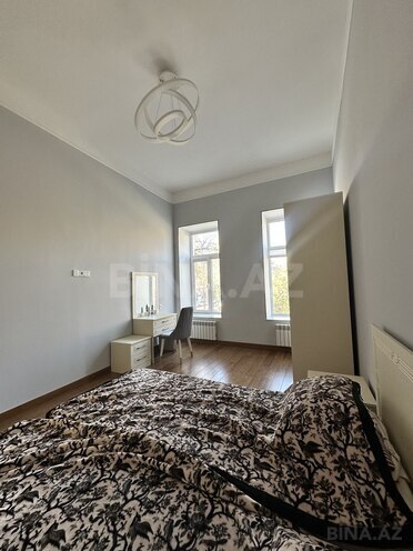 İcarəyə verilir 2 otaqlı köhnə tikili 80 m², Sahil m., photo 17 from 18