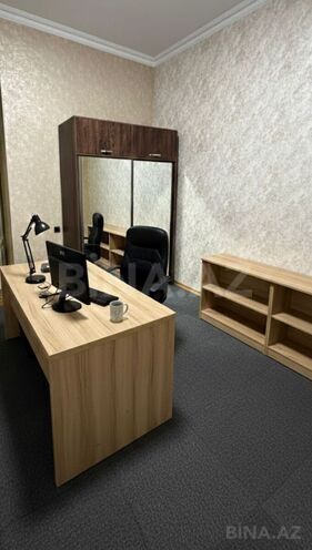 Сдаётся 7-комн. офис 175 м², м. Сахил, photo 3 from 9