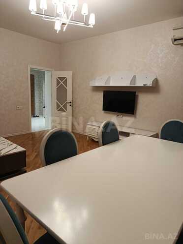 İcarəyə verilir 2 otaqlı yeni tikili 67 m², 8 Noyabr m., photo 5 from 9