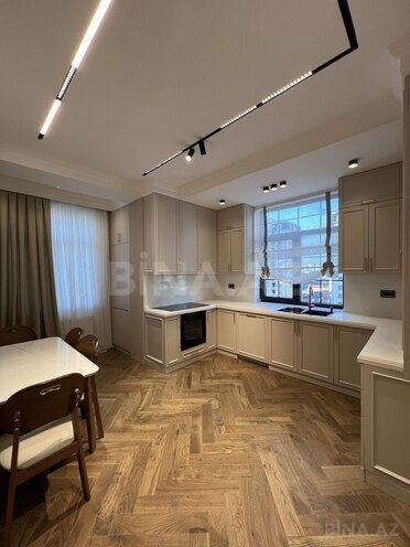 Продаётся 4-комн. новостройка 165 м², м. Элмляр Академиясы, photo 10 from 22