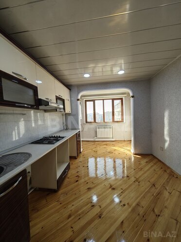 Satılır 3 otaqlı köhnə tikili 75 m², Bakıxanov q., photo 3 from 19