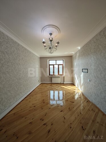 Satılır 3 otaqlı köhnə tikili 75 m², Bakıxanov q., photo 6 from 19