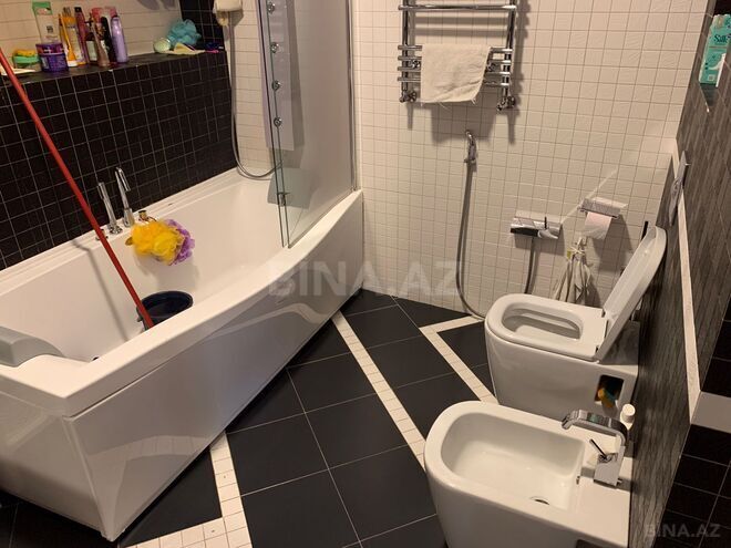 İcarəyə verilir 3 otaqlı yeni tikili 140 m², 28 May m., photo 20 from 23