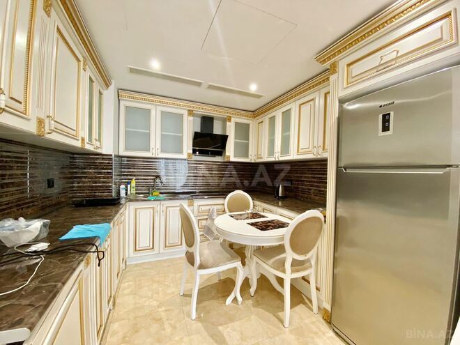 Сдаётся 3-комн. новостройка 135 м², Насиминский  р., photo 11 from 19