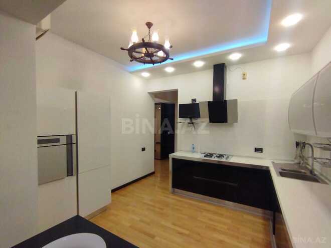 Satılır 3 otaqlı köhnə tikili 90 m², Sahil m., photo 15 from 20