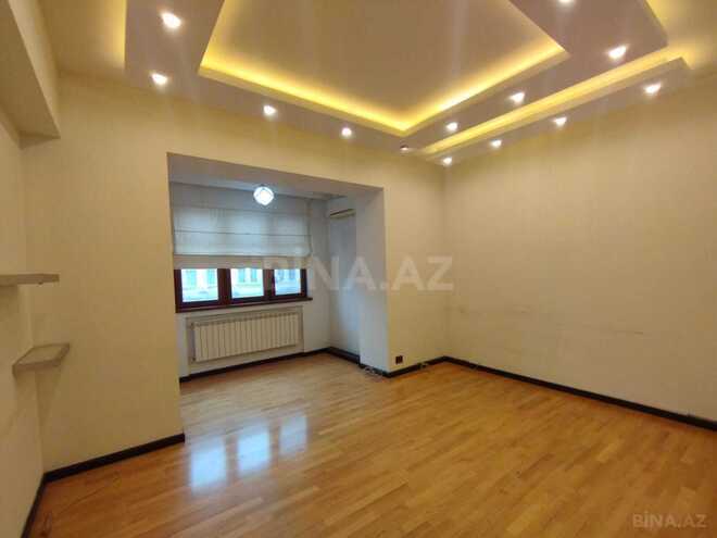Satılır 3 otaqlı köhnə tikili 90 m², Sahil m., photo 7 from 20