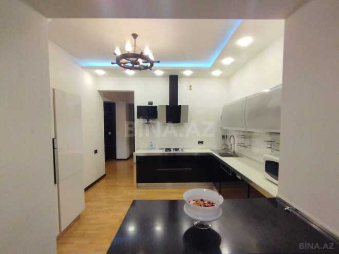 Satılır 3 otaqlı köhnə tikili 90 m², Sahil m., photo 13 from 20