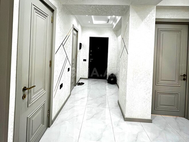 Продаётся 3-комн. новостройка 107 м², м. Кара Караев, photo 22 from 28