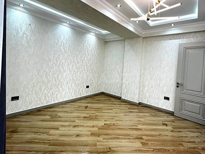 Продаётся 3-комн. новостройка 107 м², м. Кара Караев, photo 18 from 28