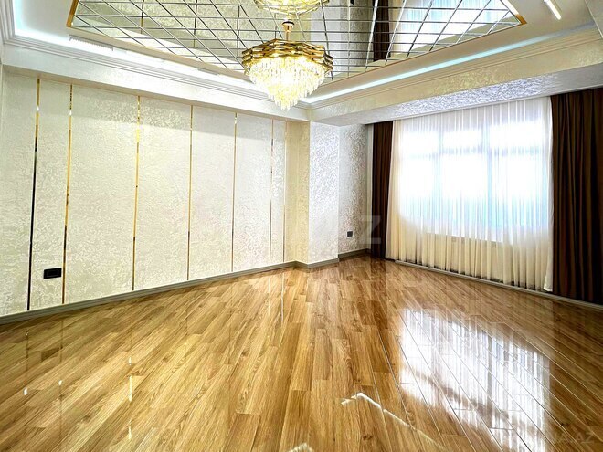 Продаётся 3-комн. новостройка 107 м², м. Кара Караев, photo 13 from 28