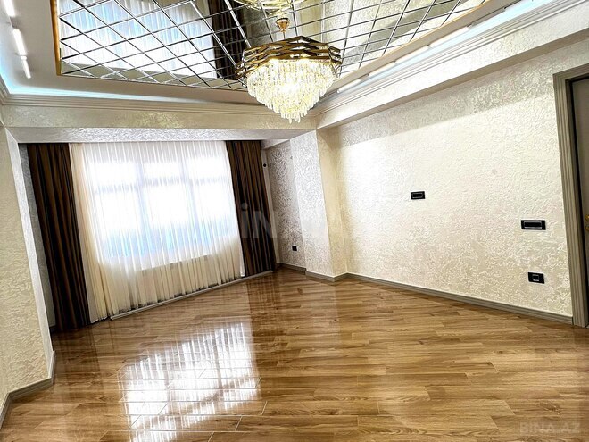 Продаётся 3-комн. новостройка 107 м², м. Кара Караев, photo 5 from 28