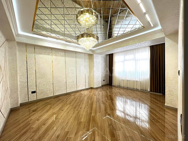 Продаётся 3-комн. новостройка 107 м², м. Кара Караев, photo 4 from 28