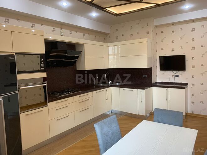 Сдаётся 3-комн. новостройка 160 м², м. Элмляр Академиясы, photo 11 from 16