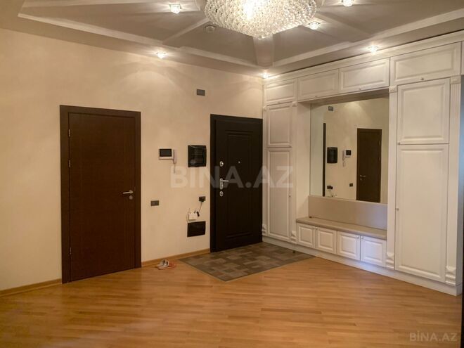 Сдаётся 3-комн. новостройка 160 м², м. Элмляр Академиясы, photo 13 from 16