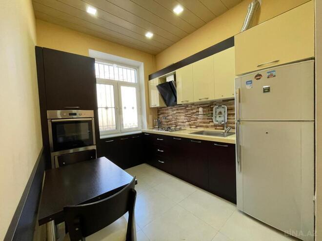 İcarəyə verilir 3 otaqlı köhnə tikili 90 m², 28 May m., photo 12 from 17