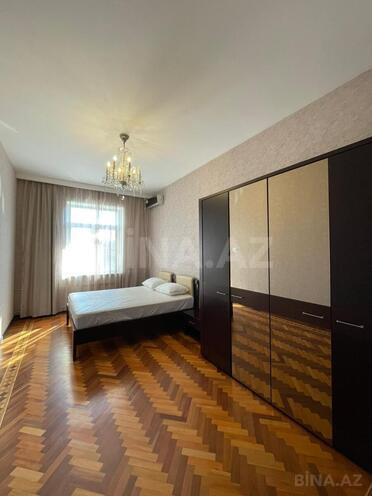 İcarəyə verilir 3 otaqlı köhnə tikili 90 m², 28 May m., photo 10 from 17