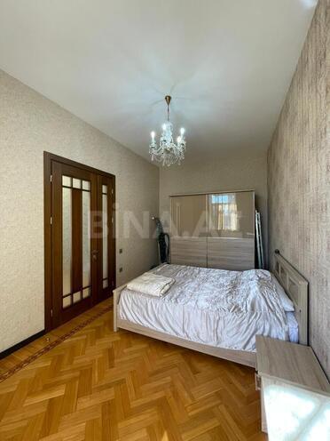 İcarəyə verilir 3 otaqlı köhnə tikili 90 m², 28 May m., photo 7 from 17