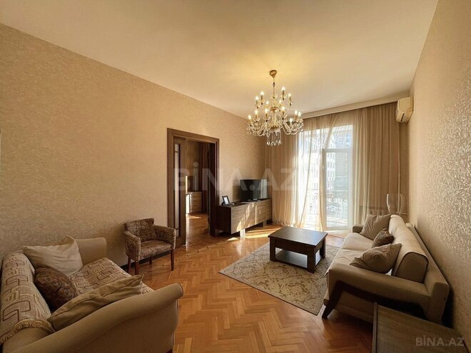 İcarəyə verilir 3 otaqlı köhnə tikili 90 m², 28 May m., photo 3 from 17