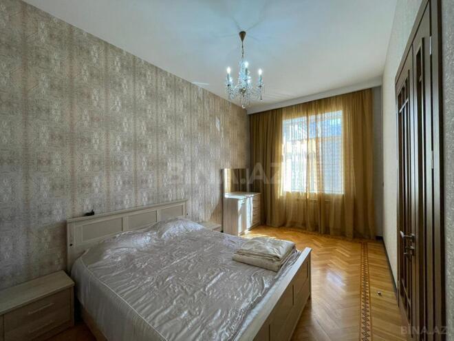 İcarəyə verilir 3 otaqlı köhnə tikili 90 m², 28 May m., photo 6 from 17