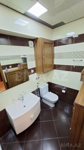 Продаётся 5-комн. вторичка 160 м², м. Низами, photo 14 from 32