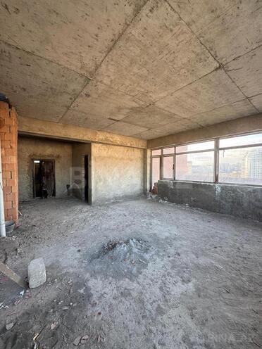 Продаётся 2-комн. новостройка 120 м², м. Элмляр Академиясы, photo 7 from 10