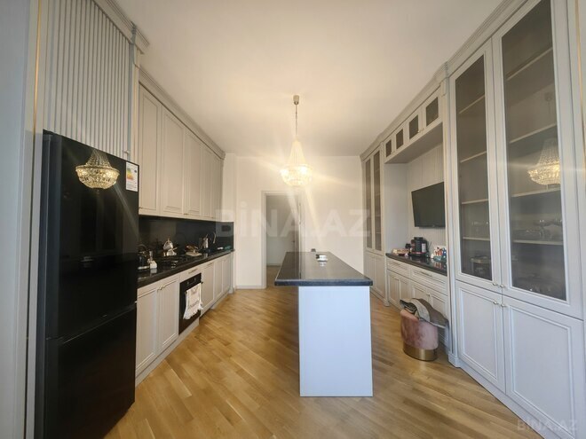 Satılır 3 otaqlı yeni tikili 165 m², 28 May m., photo 15 from 32