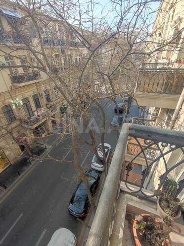 Продаётся 3-комн. вторичка 80 м², м. Сахил, photo 19 from 23