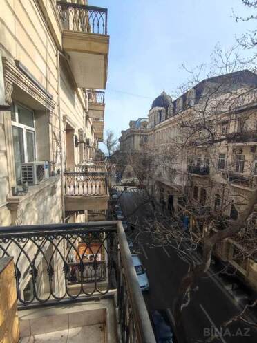 Продаётся 3-комн. вторичка 80 м², м. Сахил, photo 18 from 23