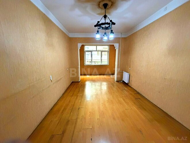 Satılır 3 otaqlı köhnə tikili 80 m², Qara Qarayev m., photo 6 from 31