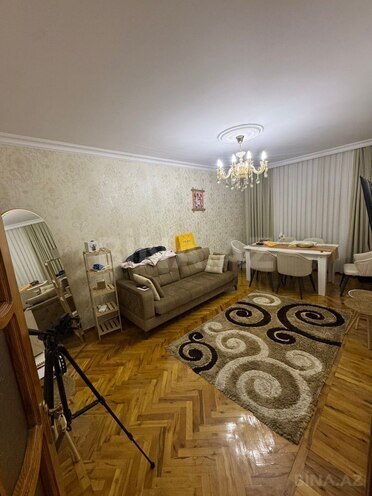 Satılır 3 otaqlı köhnə tikili 82 m², Əhmədli m., photo 1 from 16