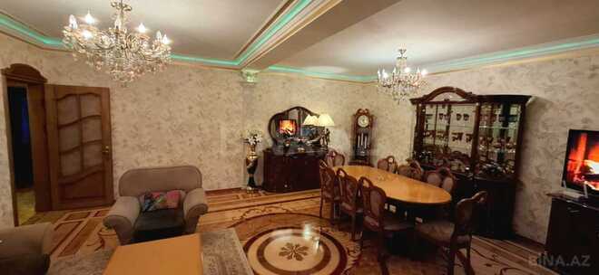 Satılır 5 otaqlı köhnə tikili 150 m², Azadlıq Prospekti m., photo 7 from 30