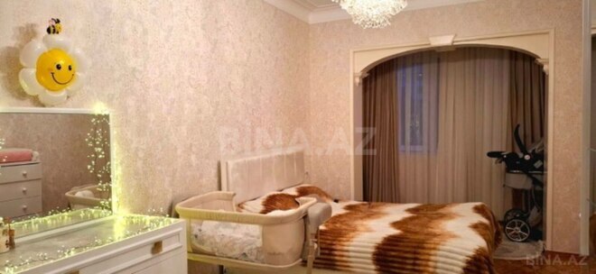 Satılır 5 otaqlı köhnə tikili 150 m², Azadlıq Prospekti m., photo 12 from 30