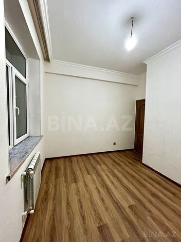 Продаётся 2-комн. новостройка 60 м², м. Элмляр Академиясы, photo 12 from 17