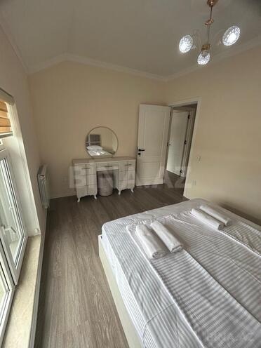 İcarəyə verilir 5 otaqlı həyət evi/bağ evi 200 m², photo 23 from 28