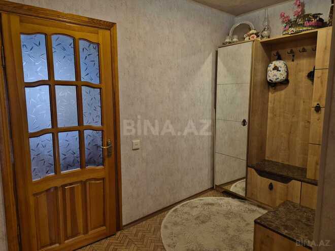 Продаётся 2-комн. вторичка 65 м², м. Ази Асланов, photo 4 from 11