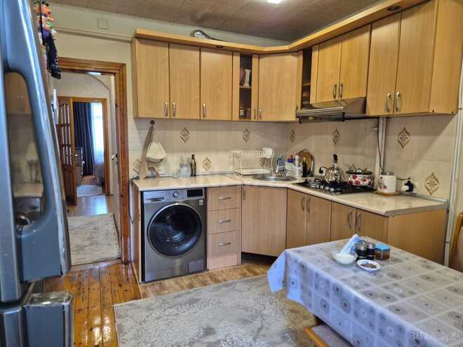 Продаётся 2-комн. вторичка 65 м², м. Ази Асланов, photo 8 from 11